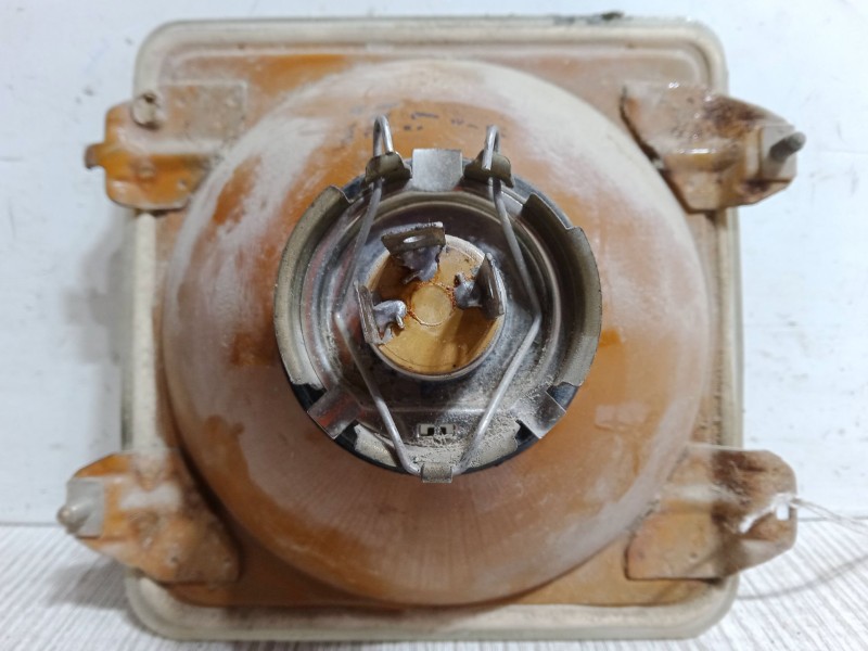 Recambio de faro izquierdo para renault 6 tl referencia OEM IAM   