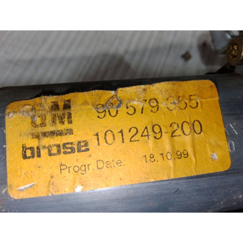 Recambio de elevalunas delantero izquierdo para opel zafira a monospace (t98) 1.6 16v (f75) referencia OEM IAM 90579355.101249-2