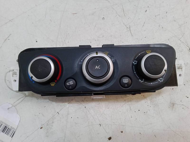 Recambio de mando calefaccion / a/a para renault megane iii hatchback (bz0/1_, b3_) 1.6 16v (bz0h) referencia OEM IAM   