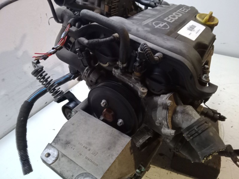 Recambio de motor completo para opel corsa c (x01) 1.0 (f08, f68) referencia OEM IAM KM63871  