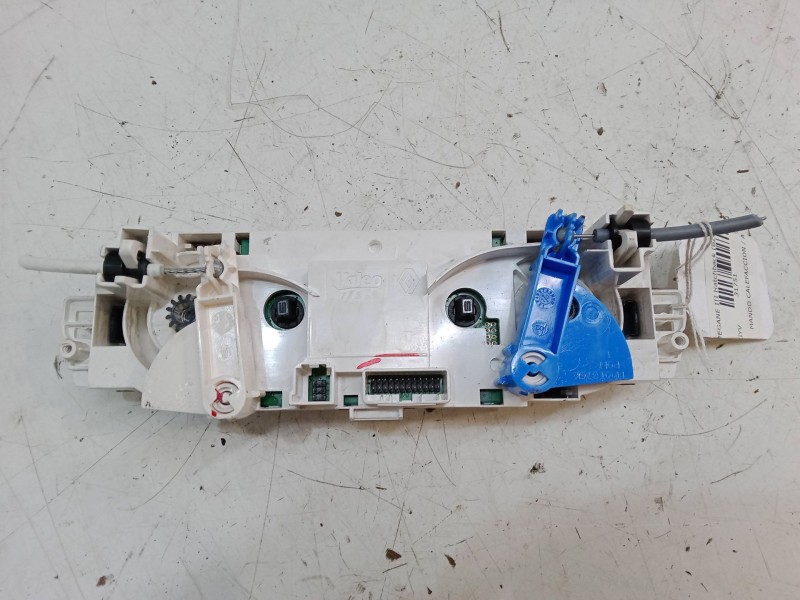 Recambio de mando calefaccion / a/a para renault megane iii hatchback (bz0/1_, b3_) 1.6 16v (bz0h) referencia OEM IAM   