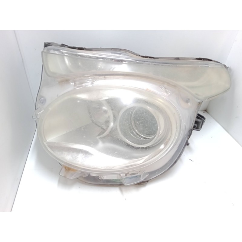 Recambio de faro izquierdo para citroën c1 ii (pa_, ps_) 1.2 vti 82 referencia OEM IAM 90026272  