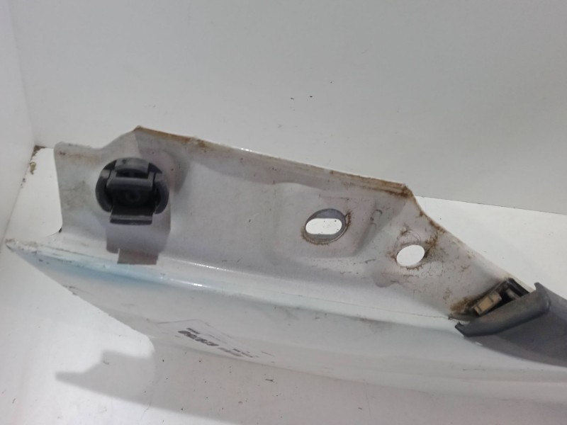 Recambio de aleta delantera derecha para opel combo tour 1.3 cdti 16v referencia OEM IAM   