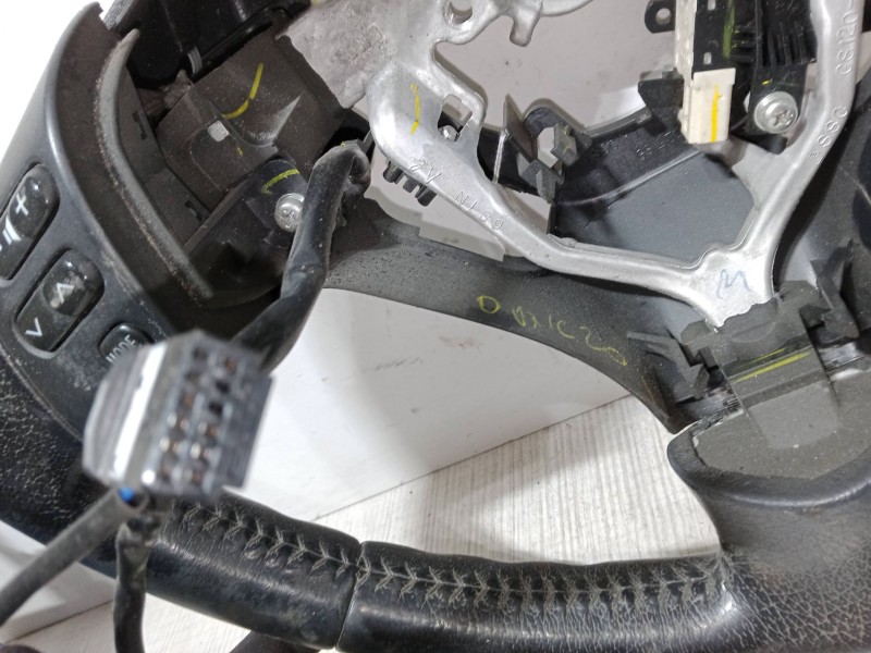 Recambio de volante para toyota corolla verso (zer_, zze12_, r1_) 1.8 (znr11_) referencia OEM IAM   