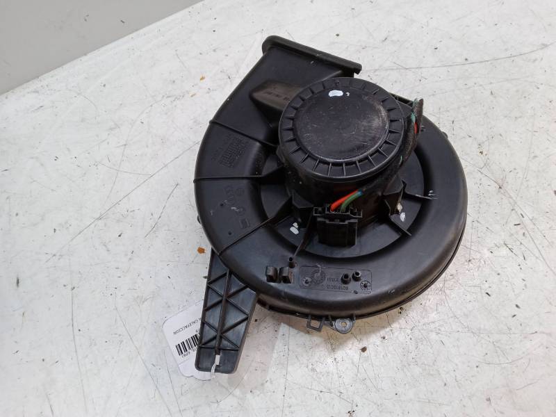 MOTOR CALEFACCION 