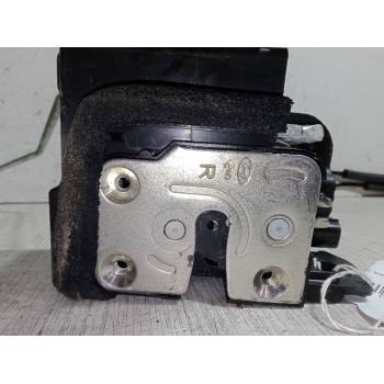 CERRADURA PUERTA DELANTERA DERECHA 