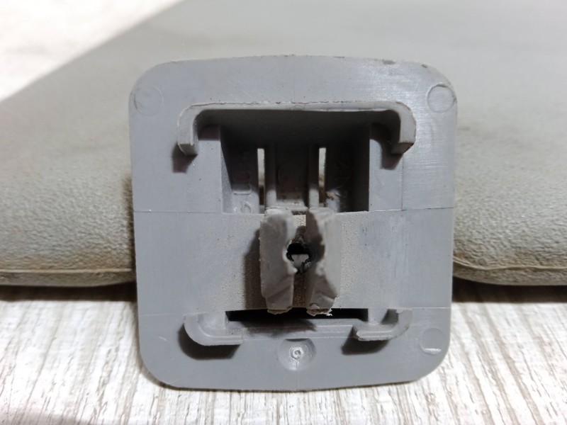 Recambio de parasol izquierdo para peugeot partner monospace (5_, g_) 1.9 d referencia OEM IAM   