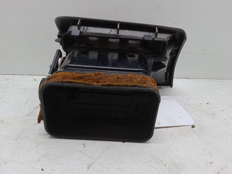 Recambio de aireador izquierdo para peugeot 407 (6d_) 2.0 hdi 135 (6drhrh, 6drhre, 6drhrg, 6drhrj) referencia OEM IAM   