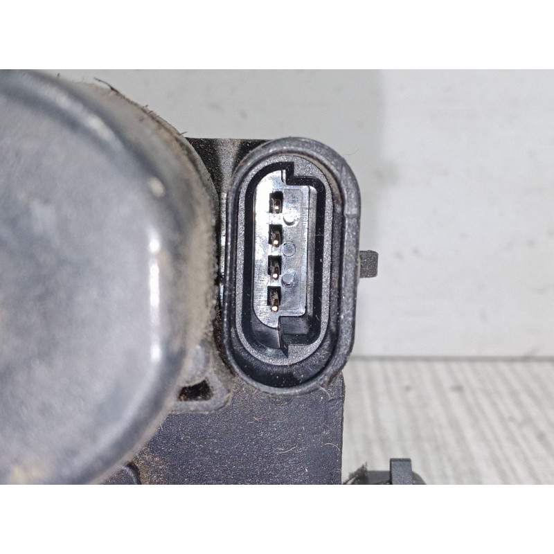 Recambio de cerradura puerta trasera izquierda para fiat bravo i (182_) 1.6 16v (182.ab) referencia OEM IAM   