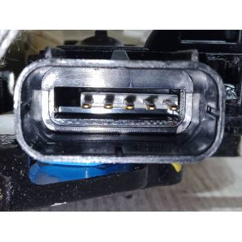 CERRADURA PUERTA TRASERA DERECHA 