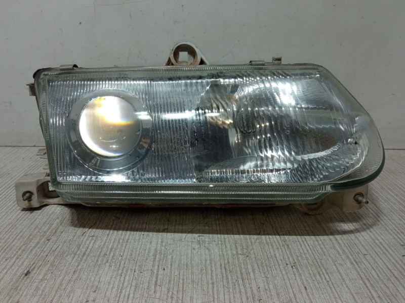 Recambio de faro derecho para alfa romeo 145 (930_) 1.9 jtd (930.a4b) referencia OEM IAM   