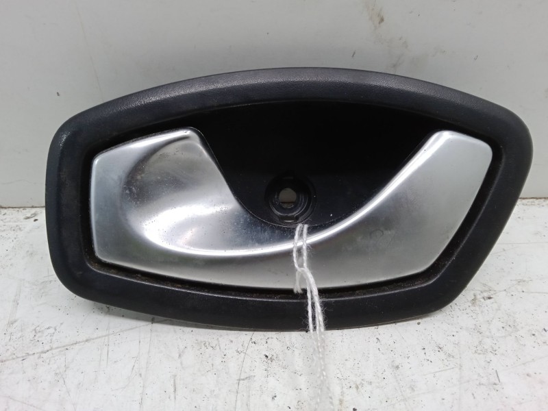 Recambio de maneta interior puerta delantera izquierda para renault clio iv (bh_) 1.5 dci 90 referencia OEM IAM   