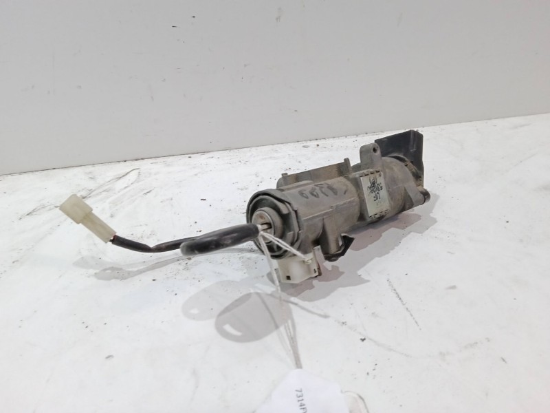 Recambio de clausor para chevrolet lacetti (j200) 2.0 d referencia OEM IAM    Recambio de clausor para chevrolet lacetti (j200) 2.0 d referencia OEM IAM