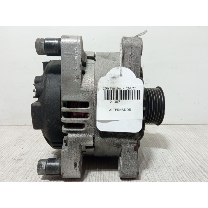 Recambio de alternador para peugeot 206 hatchback (2a/c) 1.4 hdi eco 70 referencia OEM IAM TG15C022522  