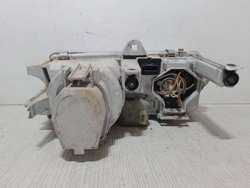 Recambio de faro izquierdo para alfa romeo 145 (930_) 1.9 jtd (930.a4b) referencia OEM IAM   