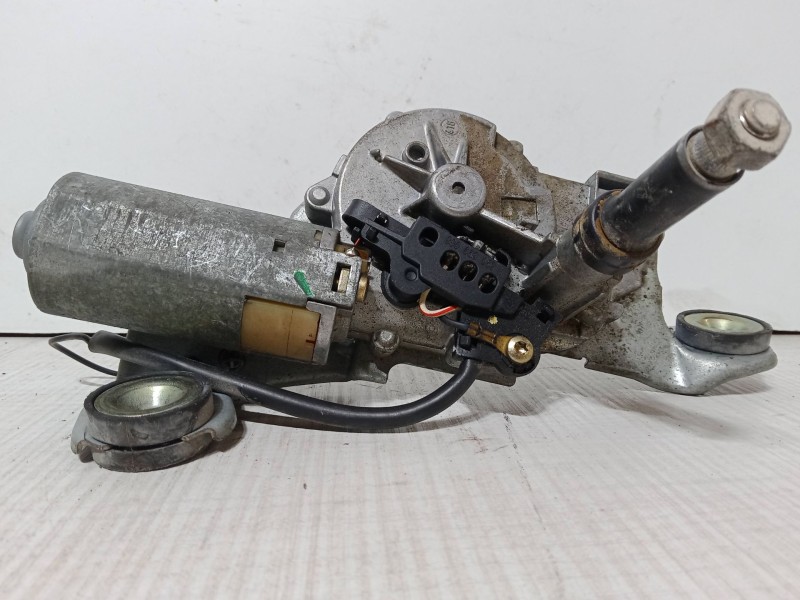 Recambio de motor limpia trasero para ford fiesta iv (ja_, jb_) 1.25 i 16v referencia OEM IAM   