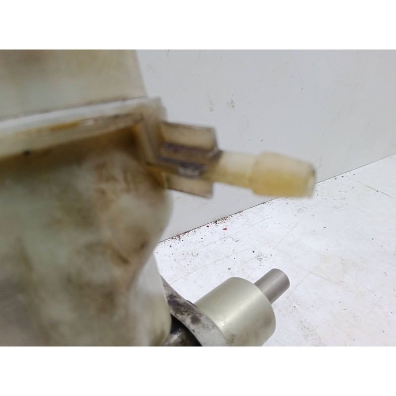 Recambio de bomba freno para peugeot 407 (6d_) 2.0 hdi 135 (6drhrh, 6drhre, 6drhrg, 6drhrj) referencia OEM IAM   