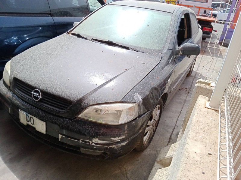opel astra g hatchback (t98) del año 2001