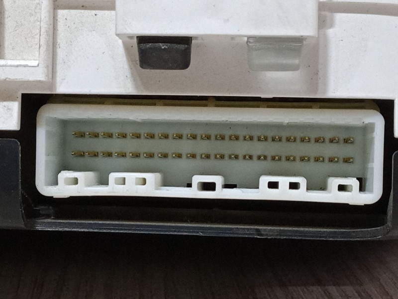 Recambio de cuadro instrumentos para toyota corolla verso (zer_, zze12_, r1_) 1.8 (znr11_) referencia OEM IAM M483800-0F040 MB25