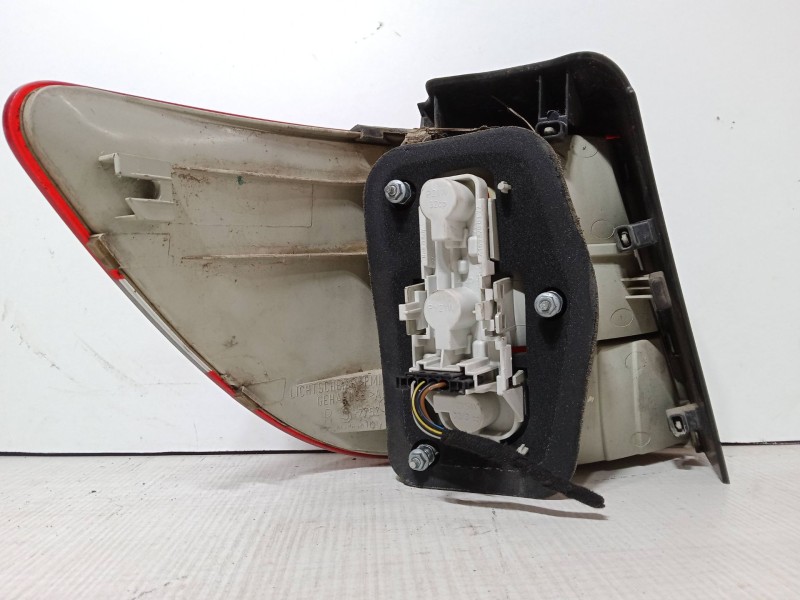 Recambio de piloto trasero derecho para mercedes-benz clase b sports tourer (w245) b 180 cdi (245.207) referencia OEM IAM   