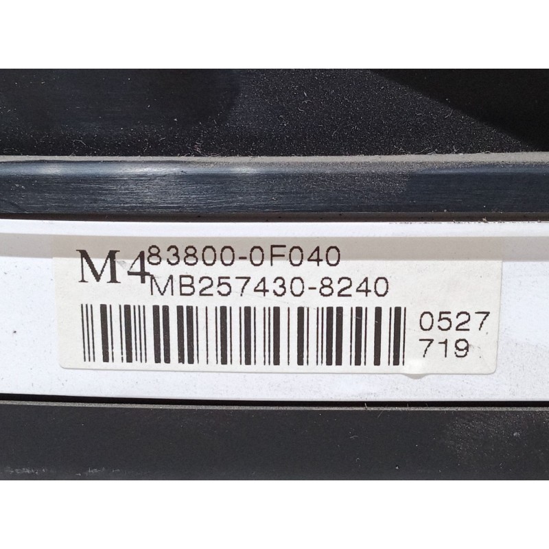 Recambio de cuadro instrumentos para toyota corolla verso (zer_, zze12_, r1_) 1.8 (znr11_) referencia OEM IAM M483800-0F040 MB25