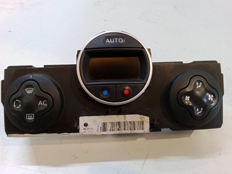 Recambio de mando climatizador para renault clio iii (br0/1, cr0/1) 1.4 16v referencia OEM IAM   