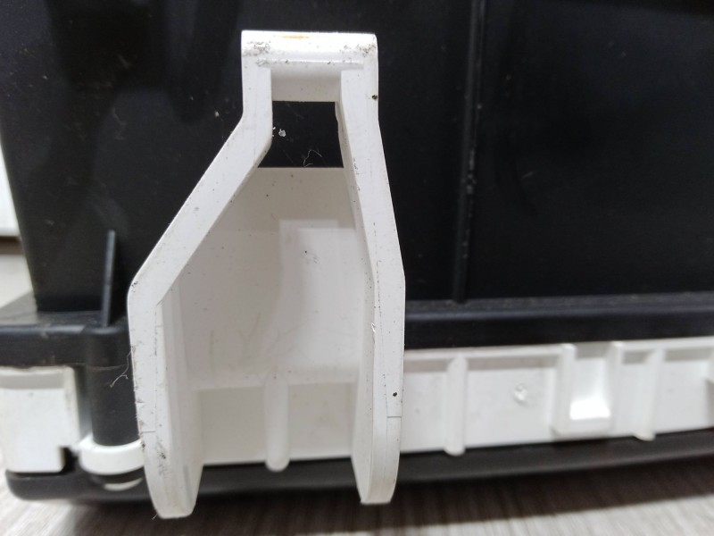 Recambio de cuadro instrumentos para toyota corolla verso (zer_, zze12_, r1_) 1.8 (znr11_) referencia OEM IAM M483800-0F040 MB25