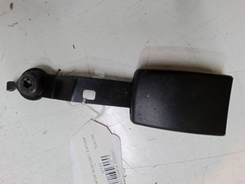 Recambio de anclaje cinturon delantero derecho para fiat grande punto (199_) 1.2 referencia OEM IAM   