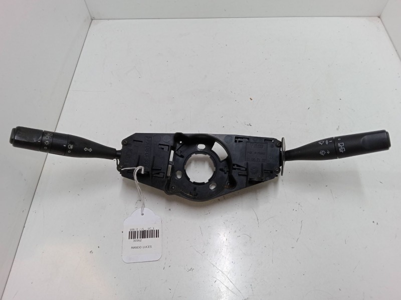 Recambio de mando luces para peugeot 106 ii (1a_, 1c_) 1.1 i referencia OEM IAM   