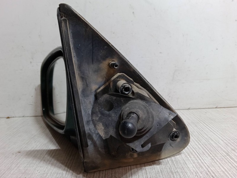 Recambio de retrovisor izquierdo para daewoo nexia 1.5 (08, 68) referencia OEM IAM   