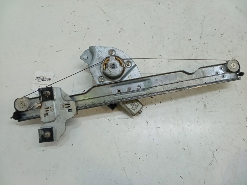 Recambio de elevalunas electrico delantero izquierdo para dacia sandero 1.2 16v referencia OEM IAM   