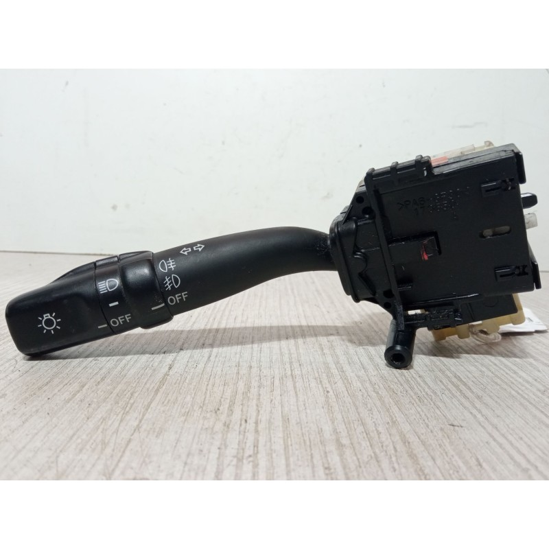 Recambio de mando de intermitencia para toyota corolla verso (zer_, zze12_, r1_) 1.8 (znr11_) referencia OEM IAM 84140-05110  