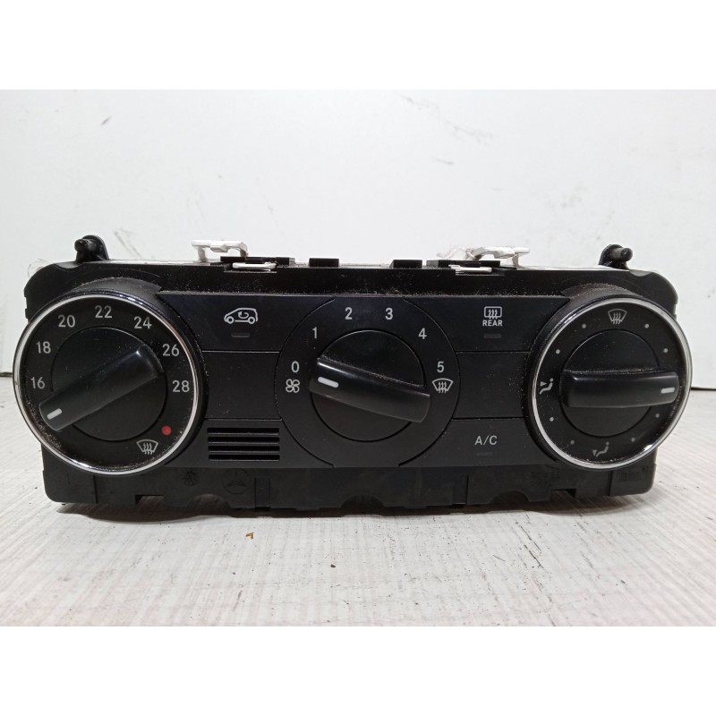 Recambio de mando climatizador para mercedes-benz clase b sports tourer (w245) b 180 cdi (245.207) referencia OEM IAM A169830178