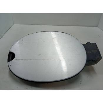 TAPA EXTERIOR COMBUSTIBLE 