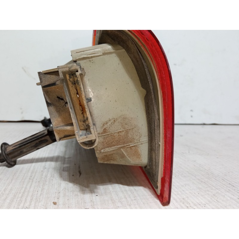 Recambio de piloto trasero izquierdo para ford fiesta furgoneta/monovolumen (j5_, j3_) 1.8 d referencia OEM IAM   