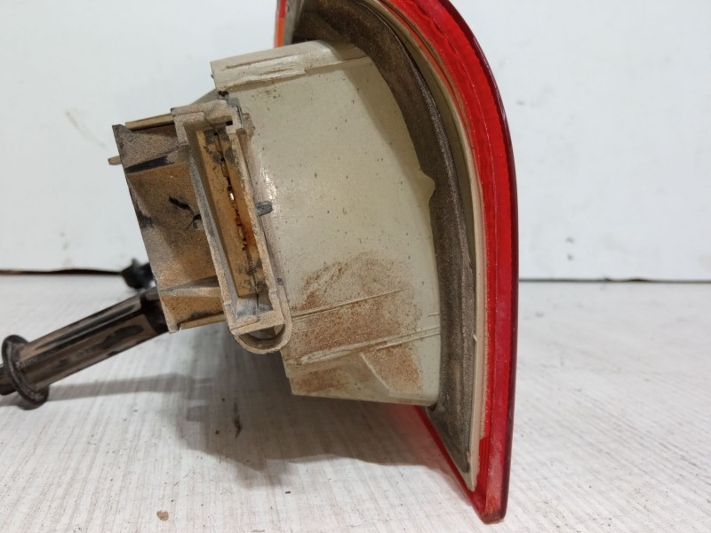 Recambio de piloto trasero izquierdo para ford fiesta furgoneta/monovolumen (j5_, j3_) 1.8 d referencia OEM IAM   