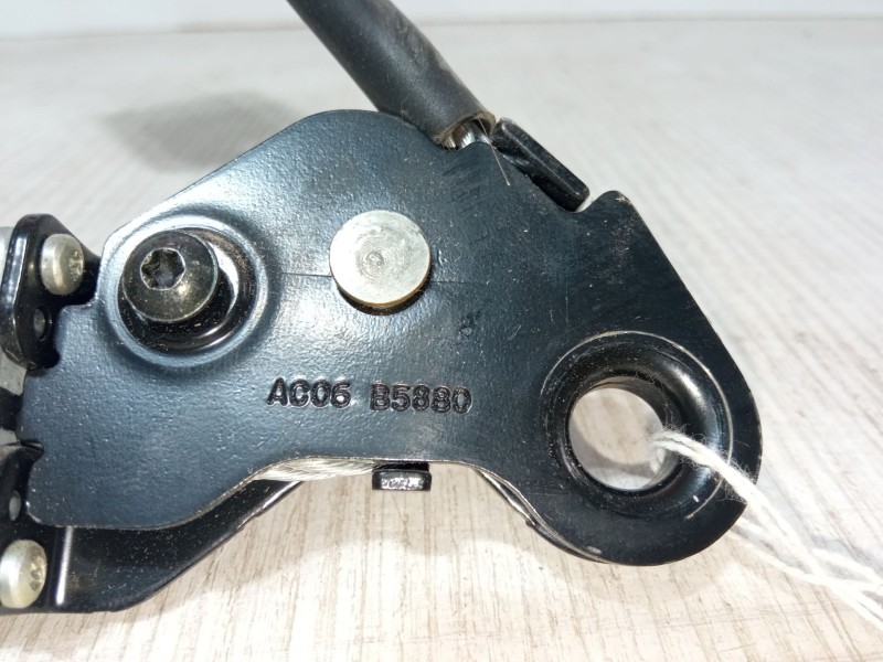 Recambio de anclaje con pretensor delantero izquierdo para peugeot 306 hatchback (7a, 7c, n3, n5) 1.6 referencia OEM IAM AC06B58