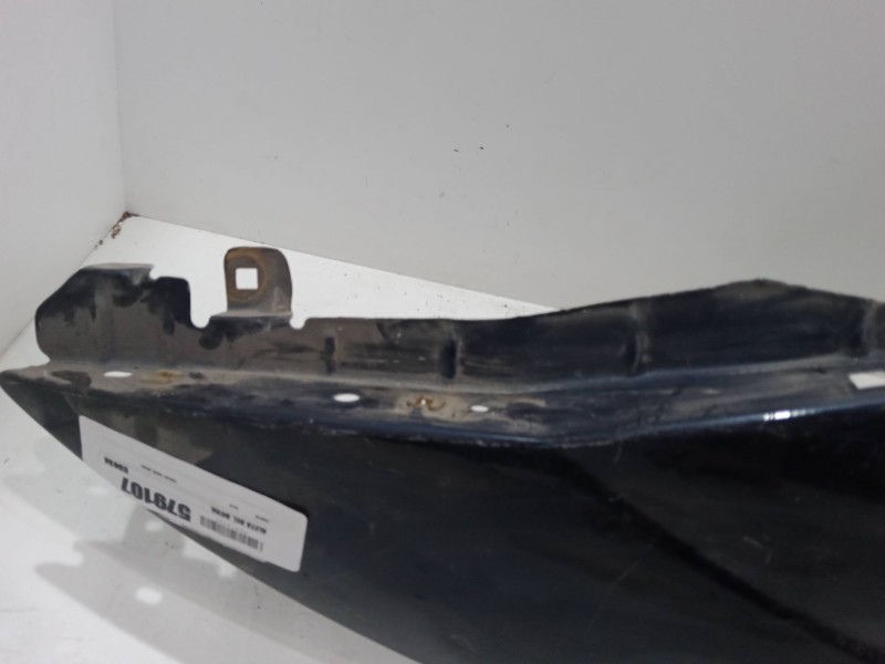 Recambio de aleta delantera derecha para ford focus i (daw, dbw) 1.6 16v referencia OEM IAM   