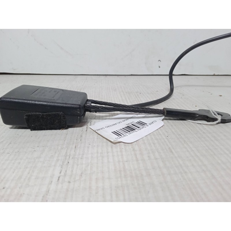 Recambio de anclaje cinturon delantero derecho para mercedes-benz clase b sports tourer (w245) b 180 cdi (245.207) referencia OE