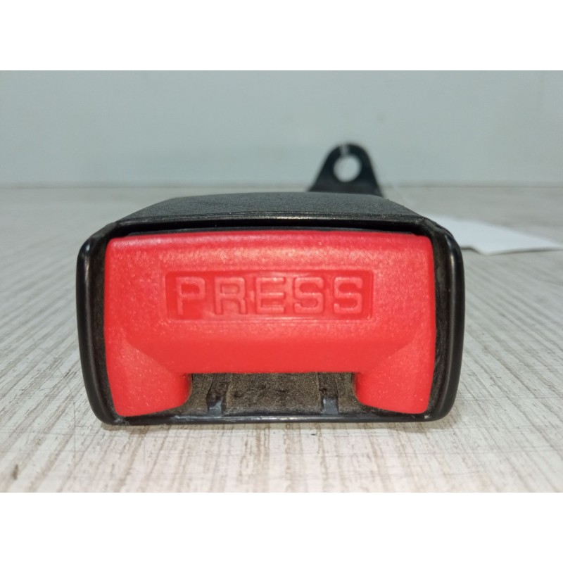 Recambio de anclaje cinturon trasero central para peugeot 306 hatchback (7a, 7c, n3, n5) 1.6 referencia OEM IAM   