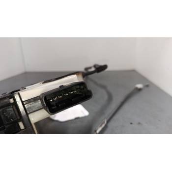 CERRADURA PUERTA DELANTERA IZQUIERDA 