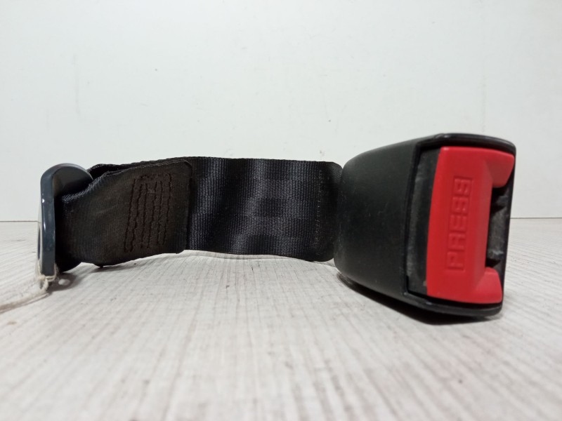 Recambio de anclaje cinturon trasero derecho para peugeot 306 hatchback (7a, 7c, n3, n5) 1.6 referencia OEM IAM 0986021240  