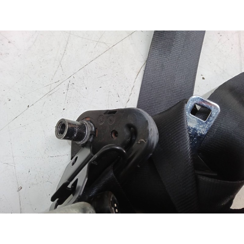 Recambio de cinturon seguridad delantero derecho para renault megane iii hatchback (bz0/1_, b3_) 1.6 16v (bz0h) referencia OEM I