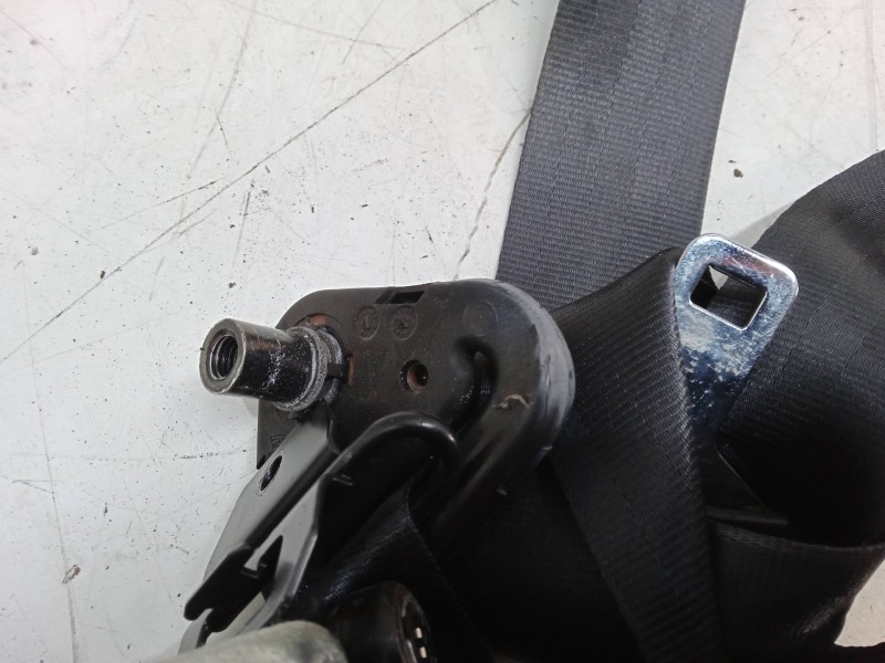 Recambio de cinturon seguridad delantero derecho para renault megane iii hatchback (bz0/1_, b3_) 1.6 16v (bz0h) referencia OEM I