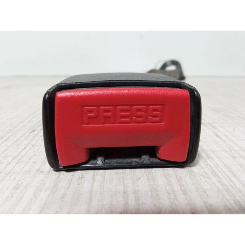 Recambio de anclaje cinturon trasero derecho para peugeot 306 hatchback (7a, 7c, n3, n5) 1.6 referencia OEM IAM 0986021240  
