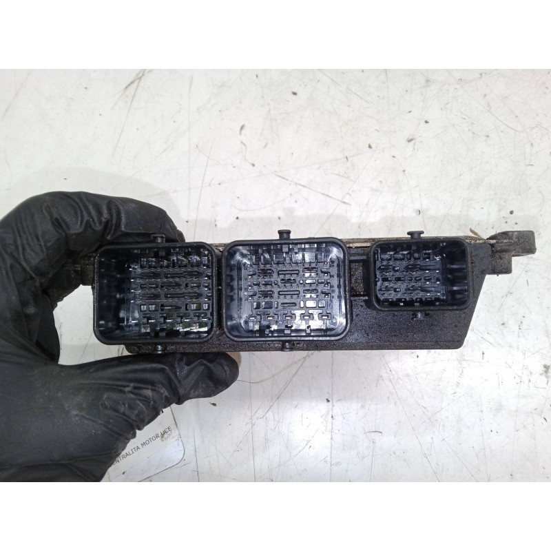 Recambio de centralita motor uce para citroën c1 ii (pa_, ps_) 1.2 vti 82 referencia OEM IAM 89661YV020  SW9691806980