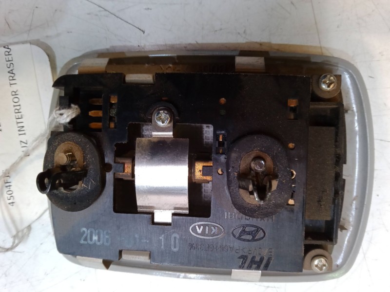 Recambio de luz interior trasera para hyundai tucson (jm) 2.0 crdi referencia OEM IAM   