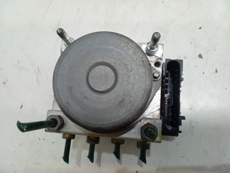 Recambio de abs para dacia sandero 1.2 16v referencia OEM IAM 476604621R  0265801018