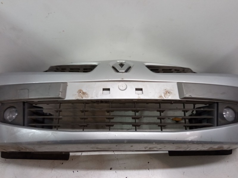 Recambio de paragolpes delantero para renault megane ii station wagon (km0/1_) 1.6 16v referencia OEM IAM    Recambio de paragolpes delantero para renault megane ii station wagon (km0/1_) 1.6 16v referencia OEM IAM