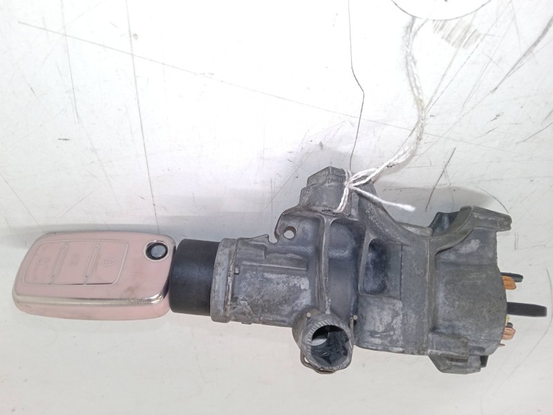 Recambio de clausor para audi a3 (8l1) 1.9 tdi referencia OEM IAM    Recambio de clausor para audi a3 (8l1) 1.9 tdi referencia OEM IAM